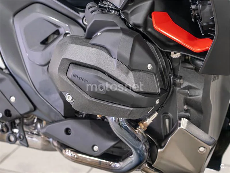 BMW R 1300 R – Vista 14