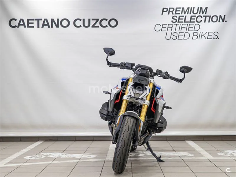 BMW R 1300 R – Vista 3