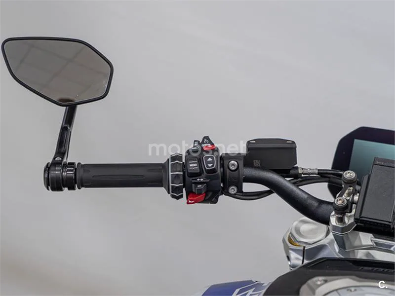 BMW R 1300 R – Vista 8