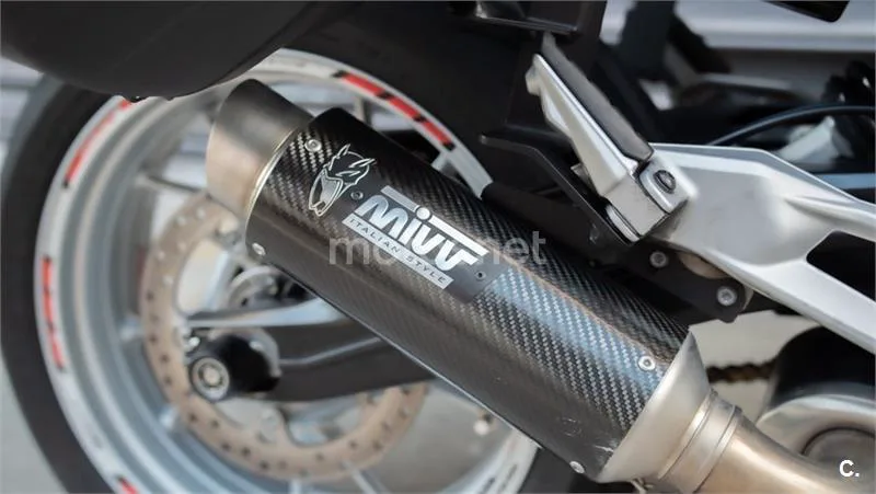 BMW F 900 R – Vista 7