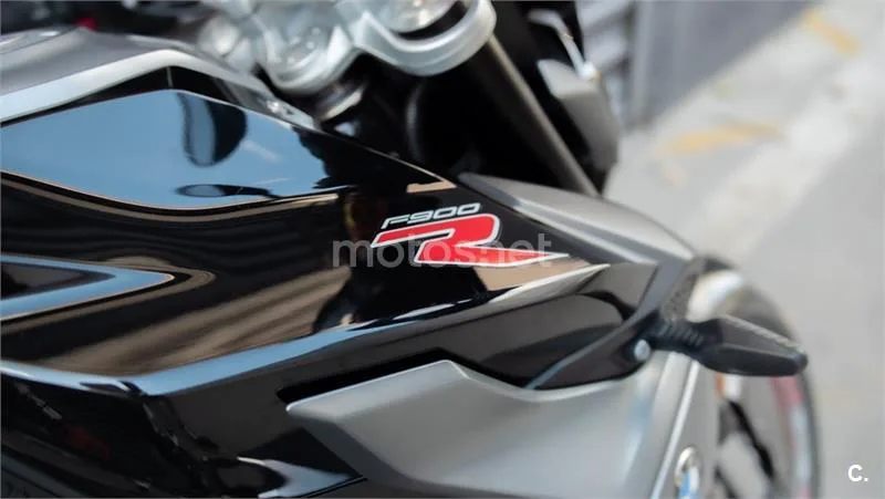 BMW F 900 R – Vista 9