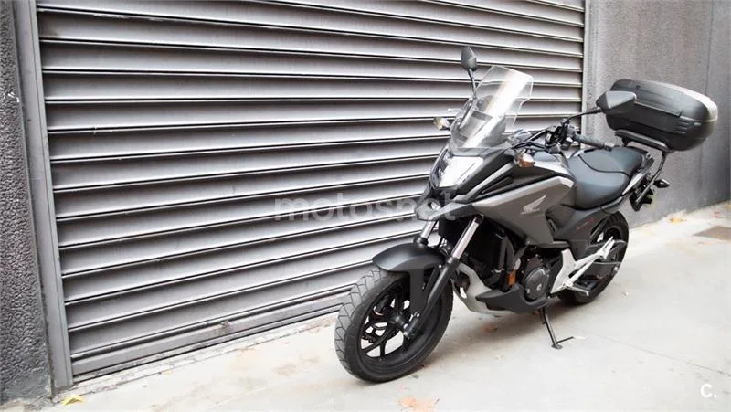 Honda NC 750 – Vista 12