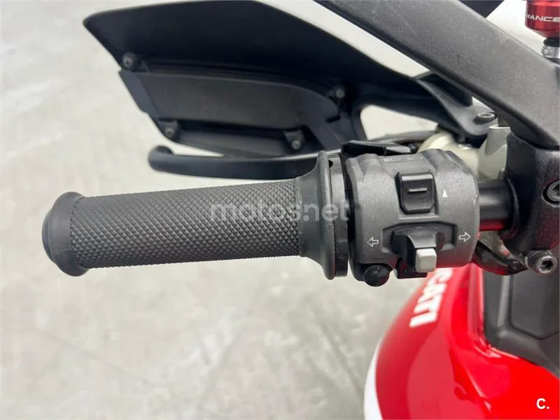 Ducati Multistrada 1200 S – Vista 15