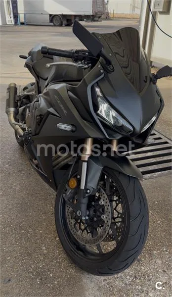 Honda CBR 650 R – Vista 2