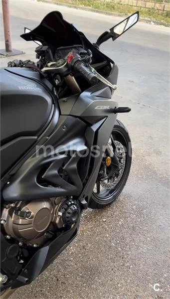 Honda CBR 650 R – Vista 5