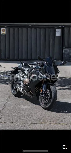 Honda CBR 650 R – Vista 6