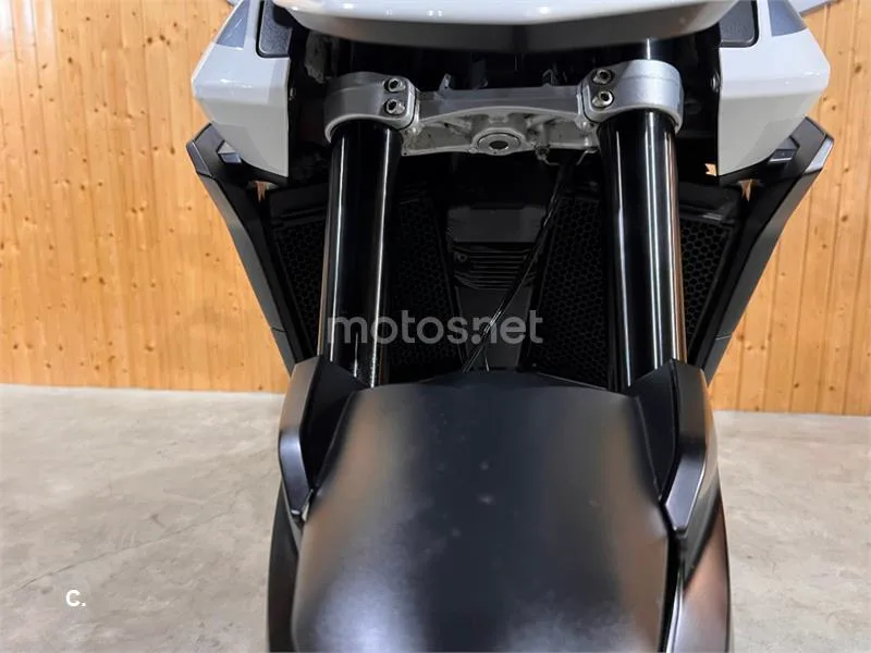 Triumph Tiger 900 – Vista 28