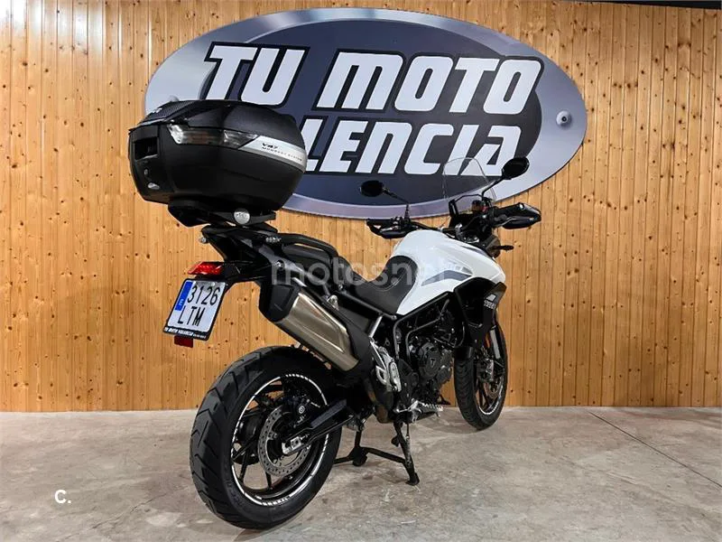 Triumph Tiger 900 – Vista 4