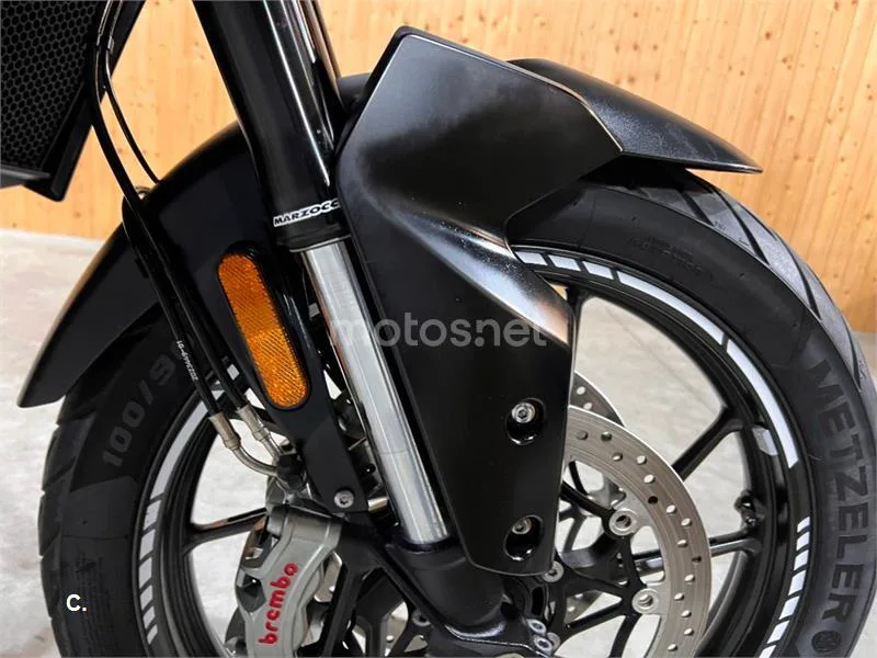 Triumph Tiger 900 – Vista 35