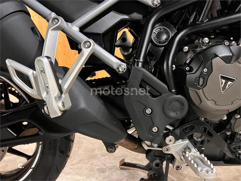 Triumph Tiger 900 – Vista 46