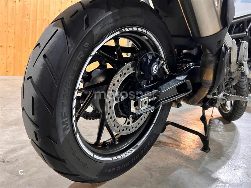 Triumph Tiger 900 – Vista 57