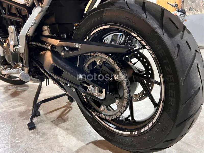 Triumph Tiger 900 – Vista 65