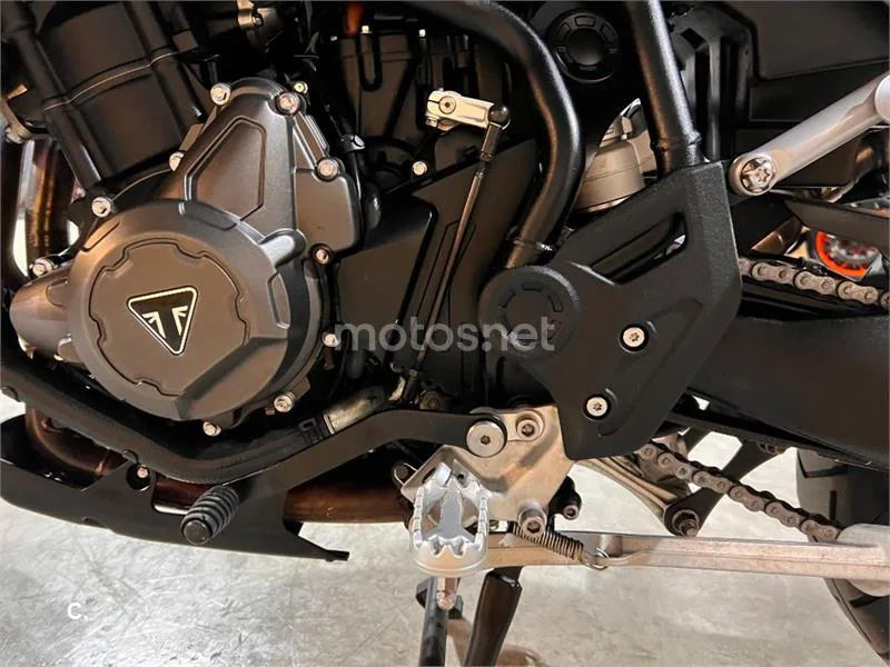 Triumph Tiger 900 – Vista 68