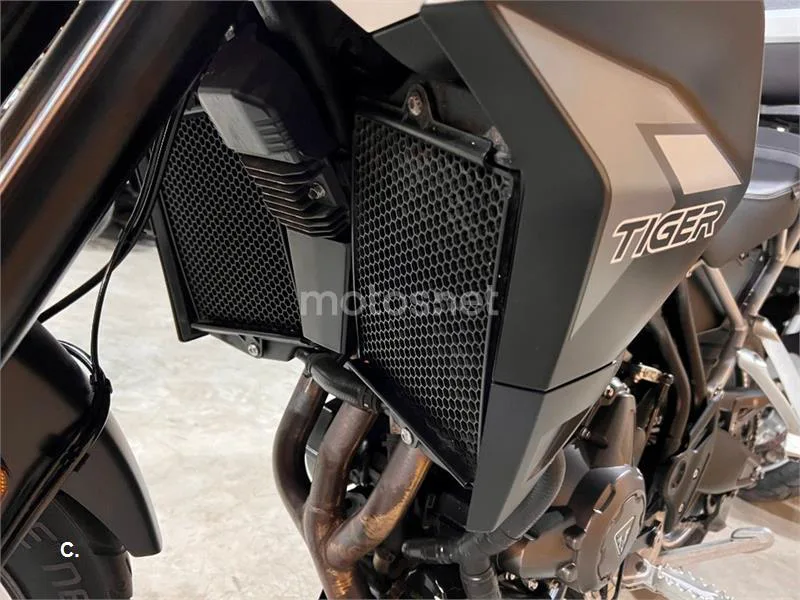Triumph Tiger 900 – Vista 79