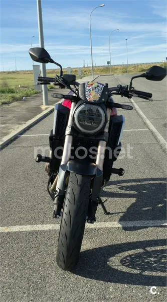 Honda CB 650 R – Vista 3