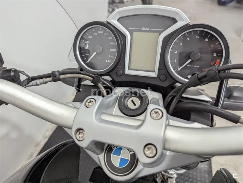 BMW R 1200 R – Vista 13