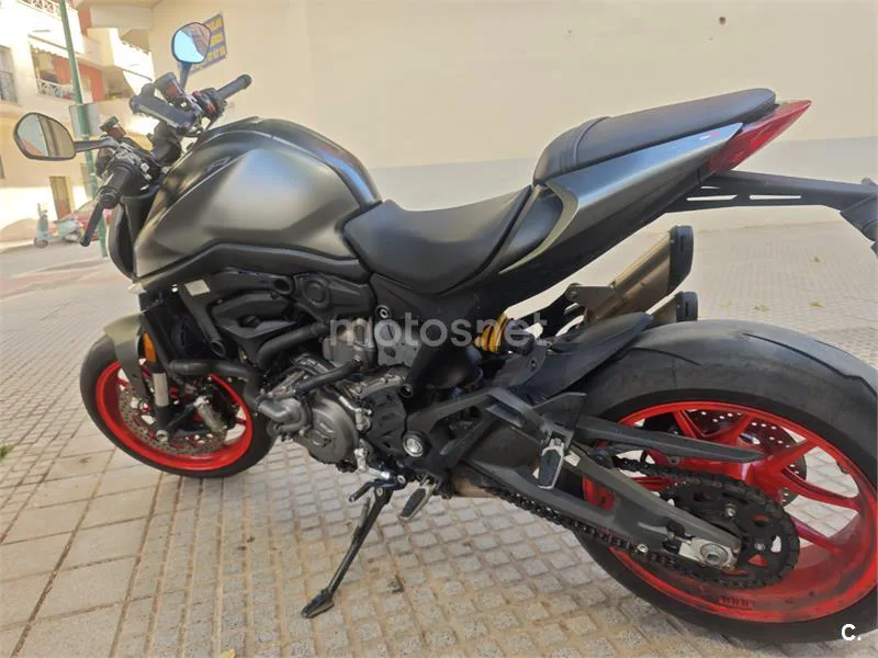 Ducati Monster – Vista 2