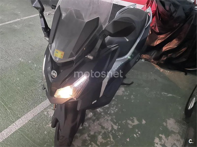 SYM Cruisym – Vista 6