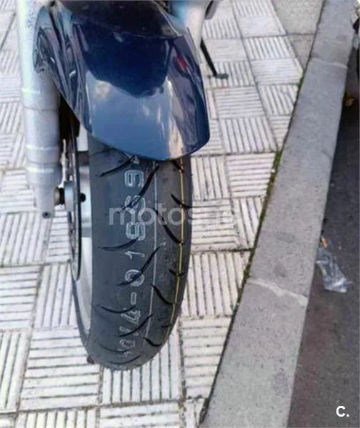 Yamaha FZ6 Fazer - Vista 5