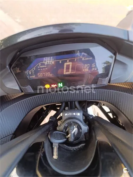 Honda Integra 750 S – Vista 7