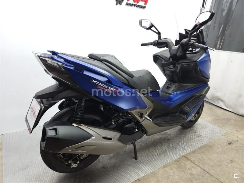 Kymco Xciting S 400 – Vista 4