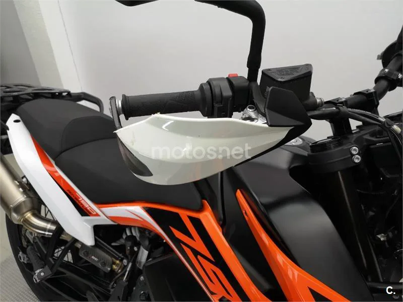 KTM 790 – Vista 12