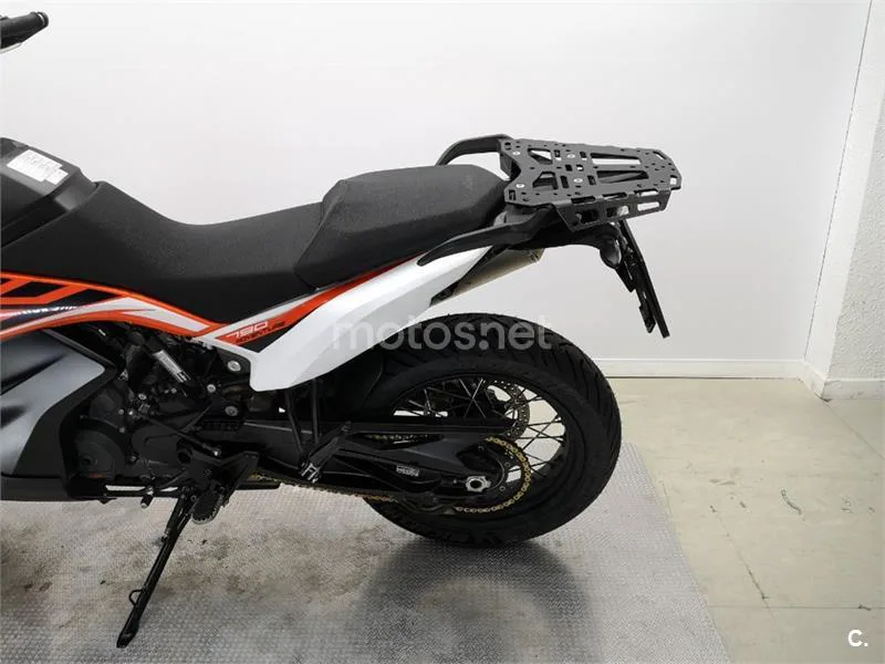 KTM 790 – Vista 21