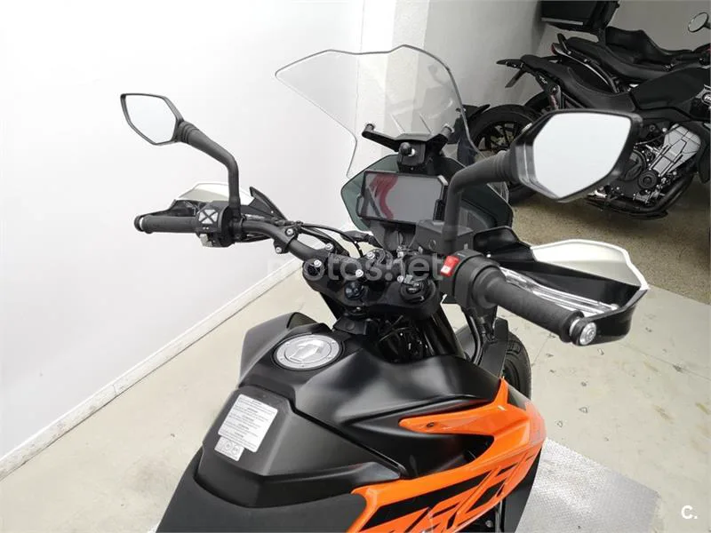 KTM 790 – Vista 7