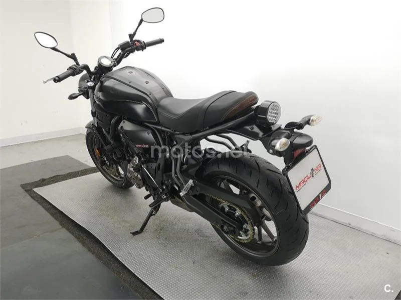 Yamaha XSR 700 – Vista 17