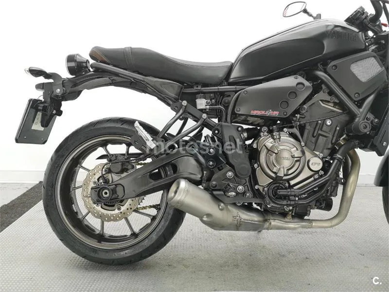 Yamaha XSR 700 – Vista 5