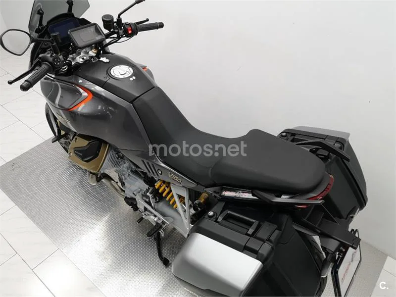 Moto Guzzi V100 Mandello – Vista 17