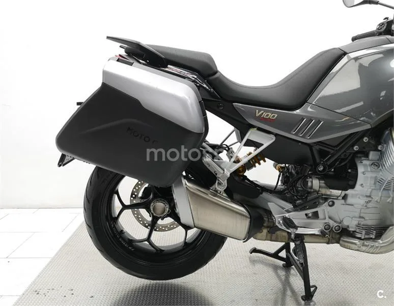 Moto Guzzi V100 Mandello – Vista 5