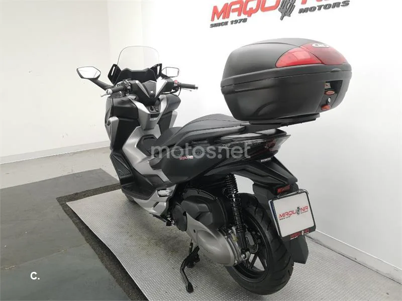 Honda Forza – Vista 17