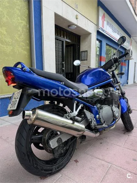 Suzuki Bandit 600 – Vista 4
