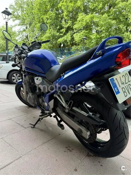 Suzuki Bandit 600 – Vista 5