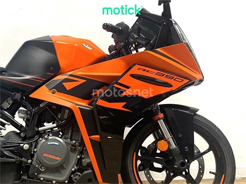 KTM RC – Vista 3