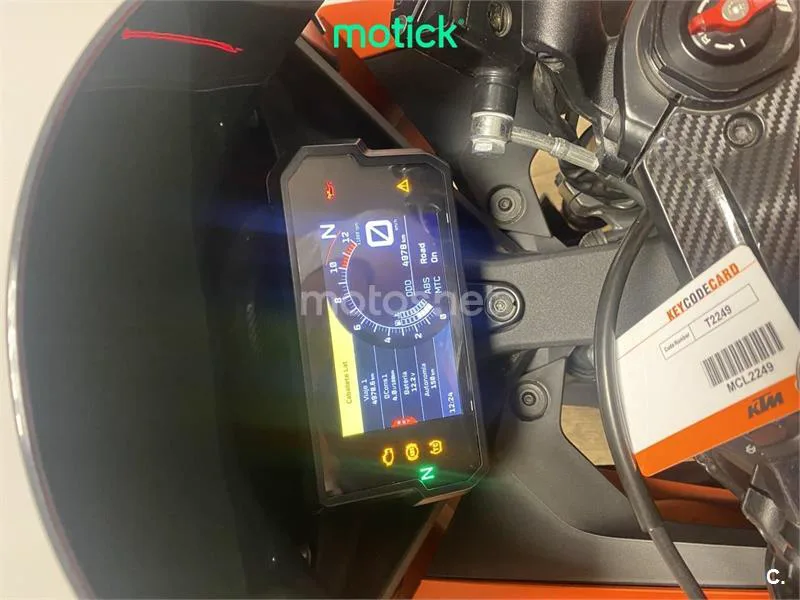 KTM RC – Vista 4