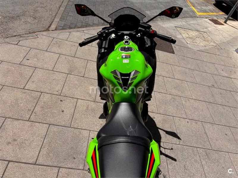 Kawasaki Ninja 650 – Vista 12