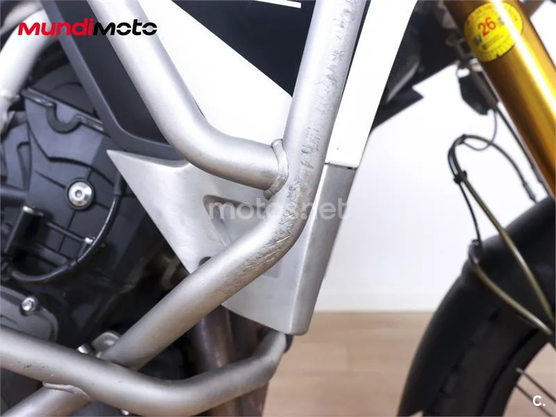 Triumph Tiger 900 – Vista 14