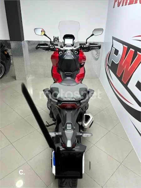 Honda X-ADV – Vista 9