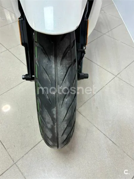 SYM Symphony 125 ST LC – Vista 12