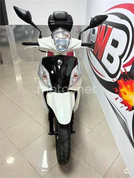 SYM Symphony 125 ST LC – Vista 8
