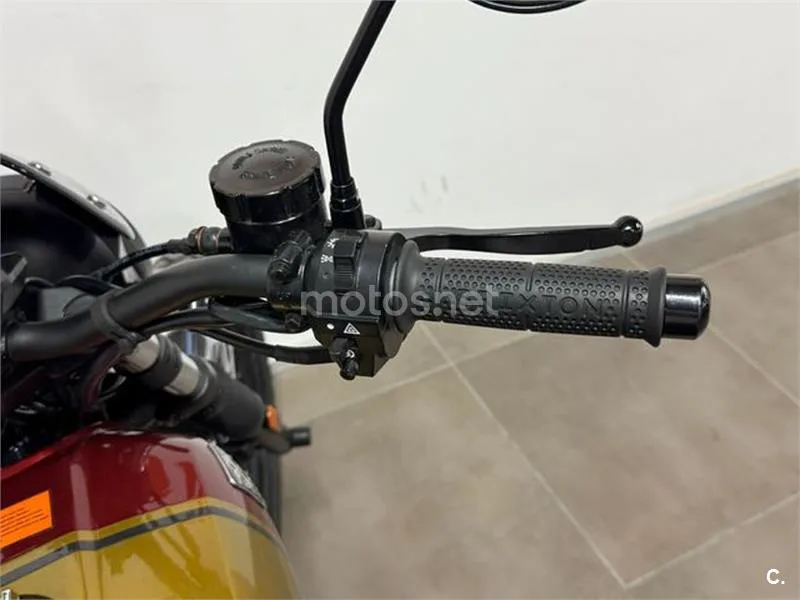 Brixton Cromwell 250 – Vista 13