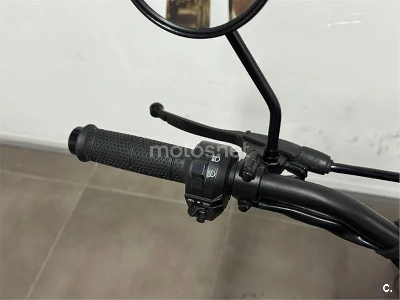 Brixton Cromwell 250 – Vista 15