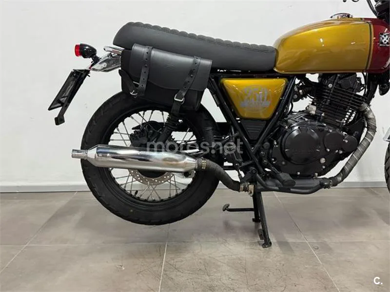 Brixton Cromwell 250 – Vista 7
