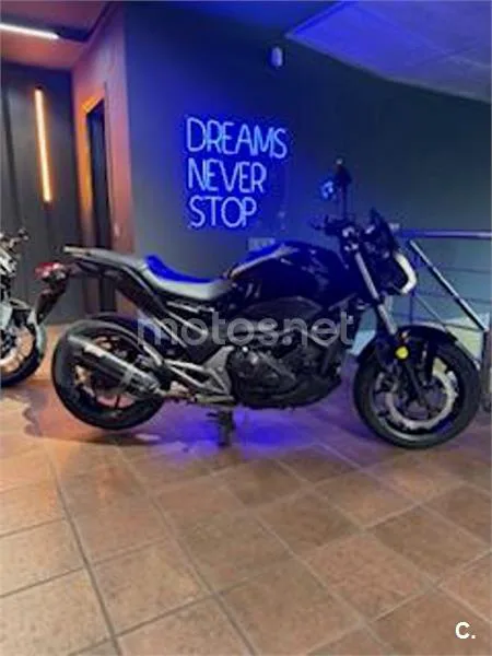 Honda NC 750 S – Vista 5