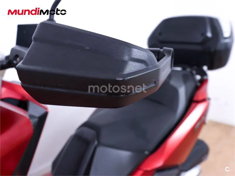 Honda ADV 350 – Vista 16