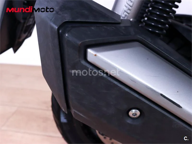Honda ADV 350 – Vista 20