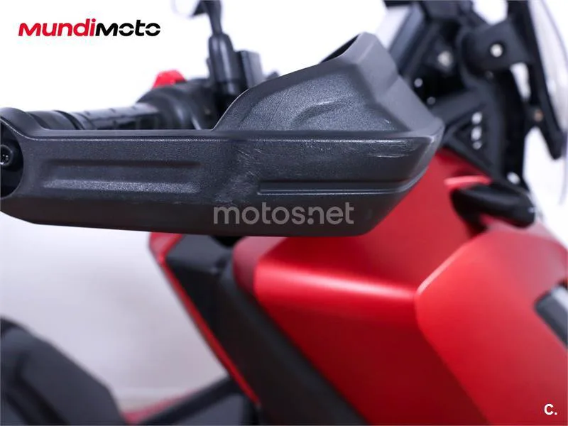 Honda ADV 350 – Vista 21