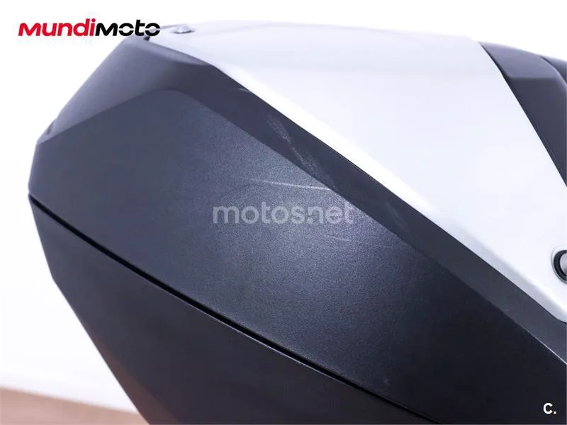 Honda ADV 350 – Vista 23